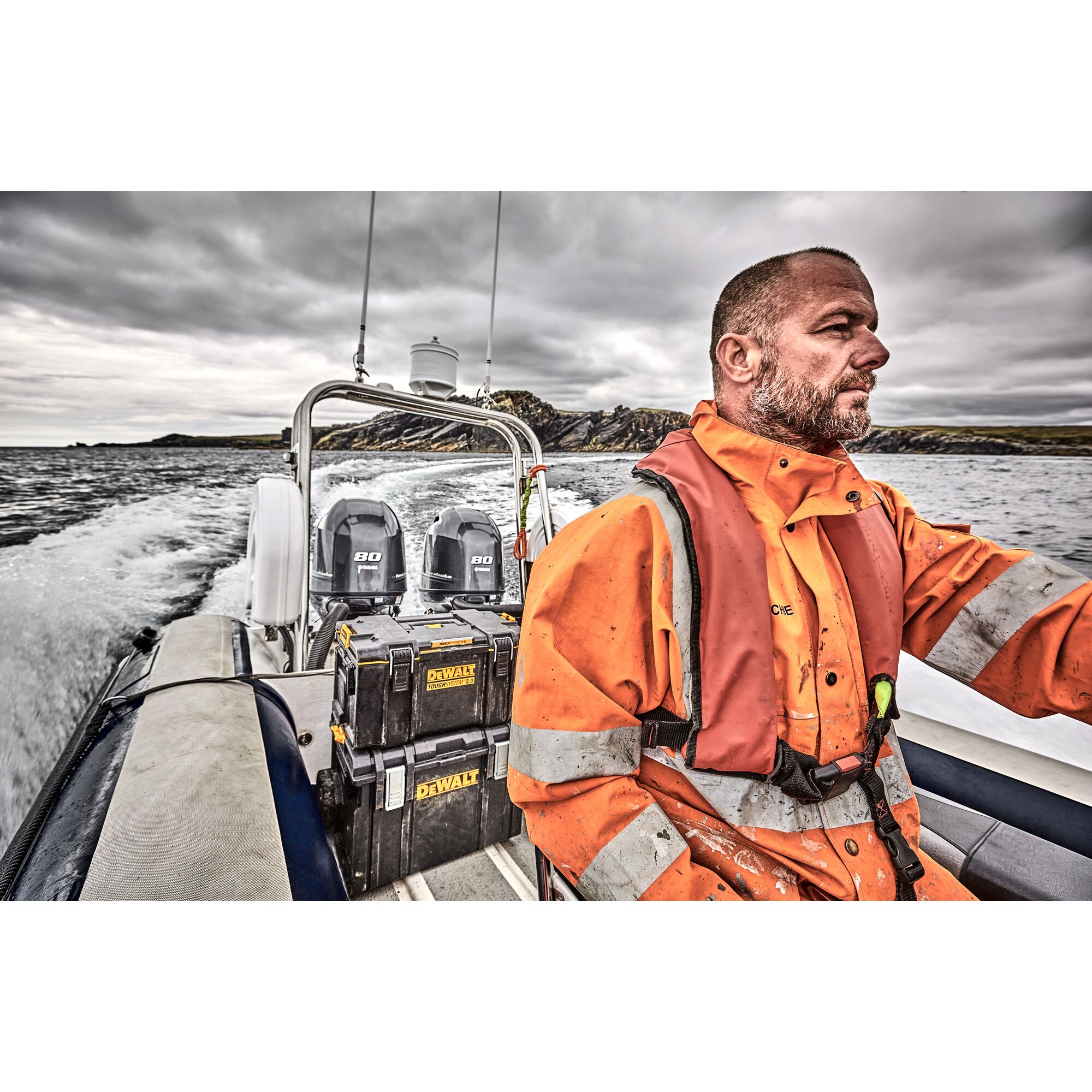 タフシステム2.0 システム収納BOX Mサイズ 工具箱 収納ケース ツールボックス DS300 積み重ね収納 DWST83294-1