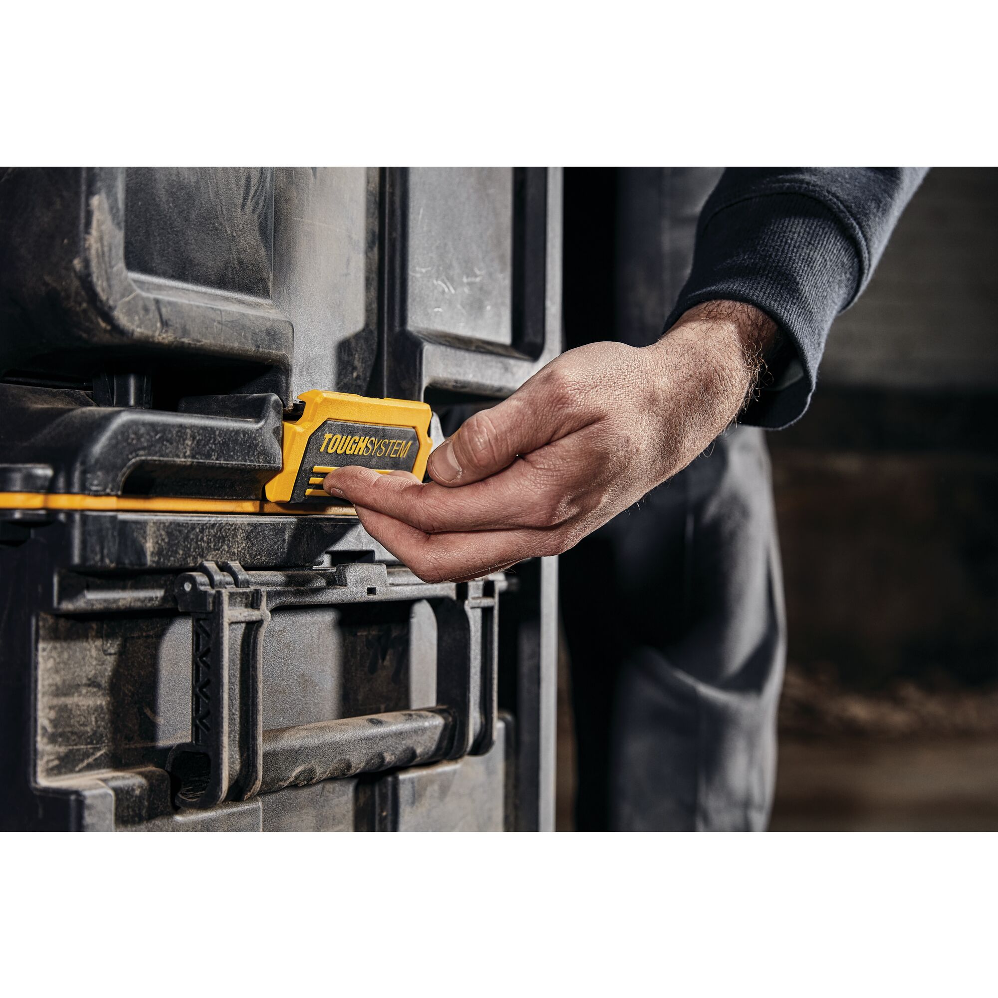 タフシステム2.0 システム収納BOX Mサイズ 工具箱 収納ケース ツールボックス DS300 積み重ね収納 DWST83294-1