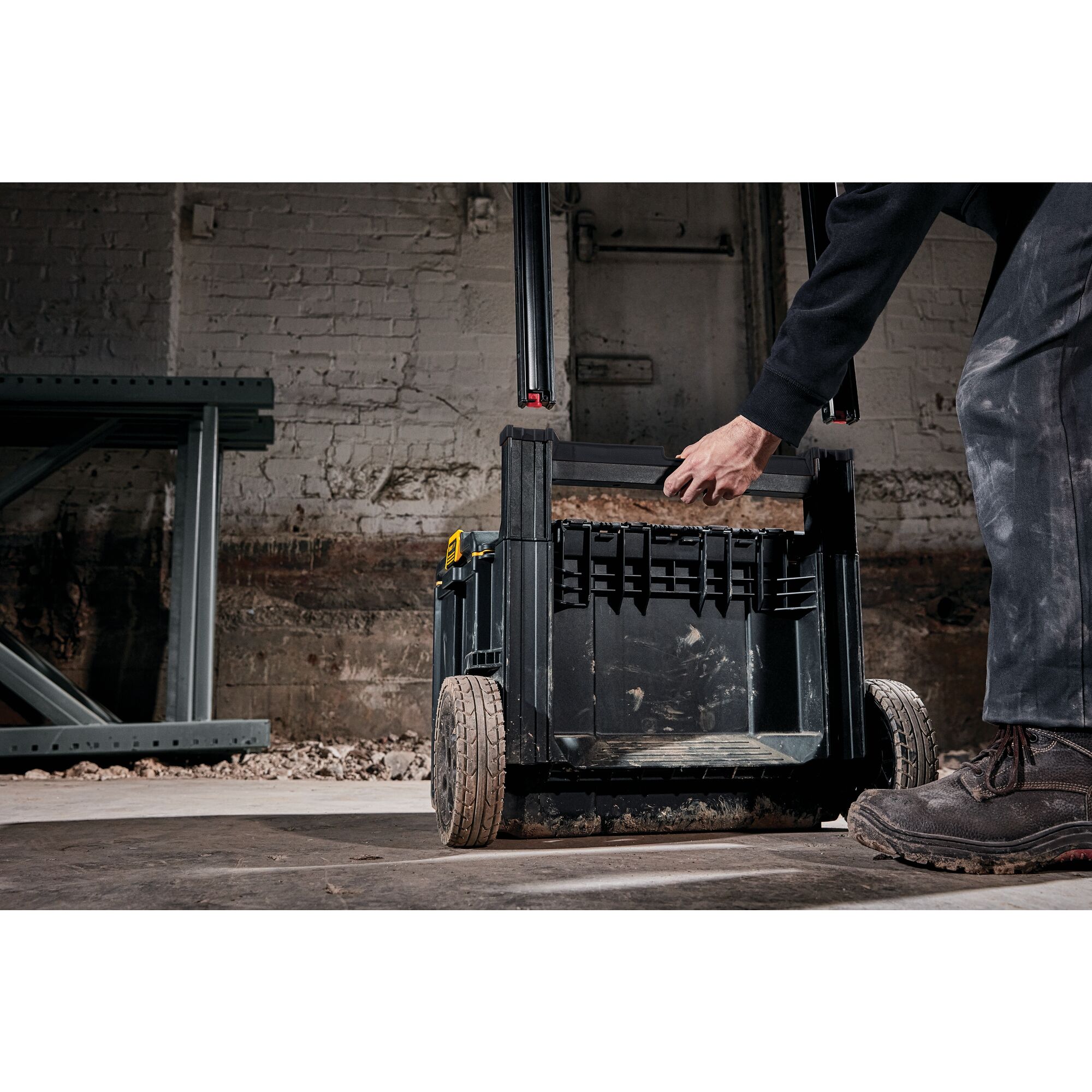 タフシステム2.0 システム収納BOX キャリアー XLサイズ 工具箱 収納ケース ツールボックス DS450 移動用台車 積み重ね収納 DWST83295-1